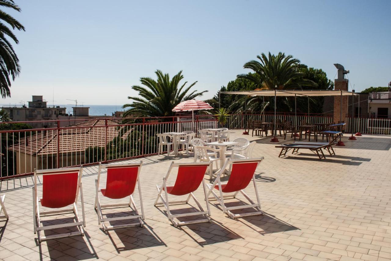 Casa Per Ferie Raggio Di Sole Bed & Breakfast Ceriale Dış mekan fotoğraf