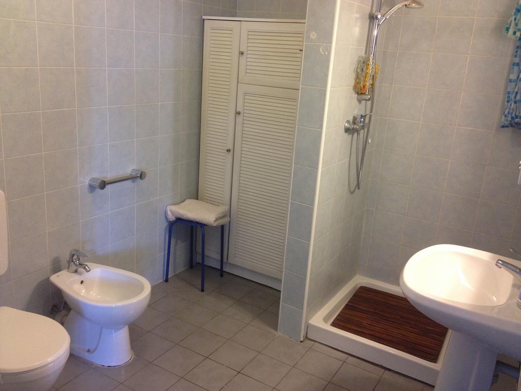 Casa Per Ferie Raggio Di Sole Bed & Breakfast Ceriale Oda fotoğraf